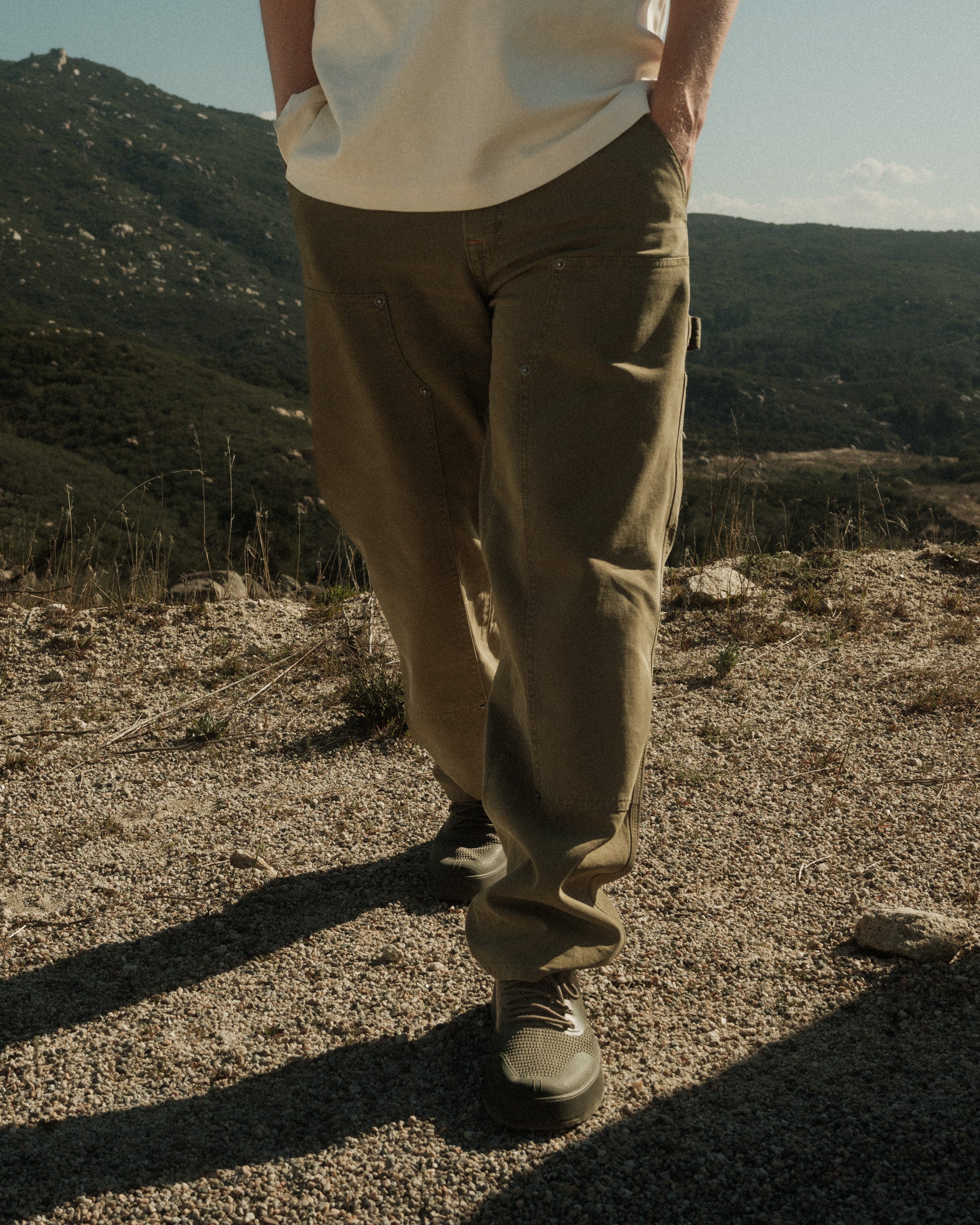 The Carpenter Pant Olive Green | c'est normal