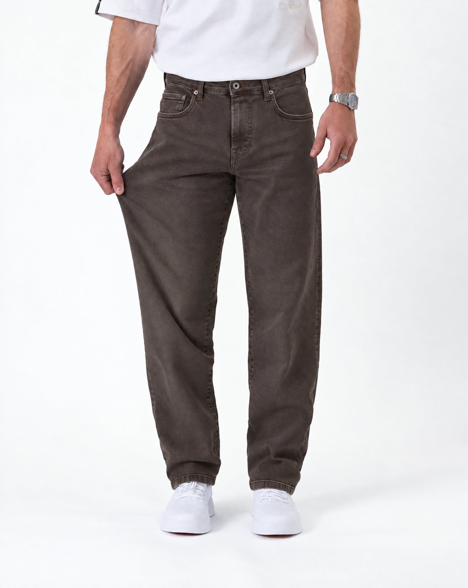 Motion 5 Pocket Classic Straight Pant in dark mole — stretching the fabric