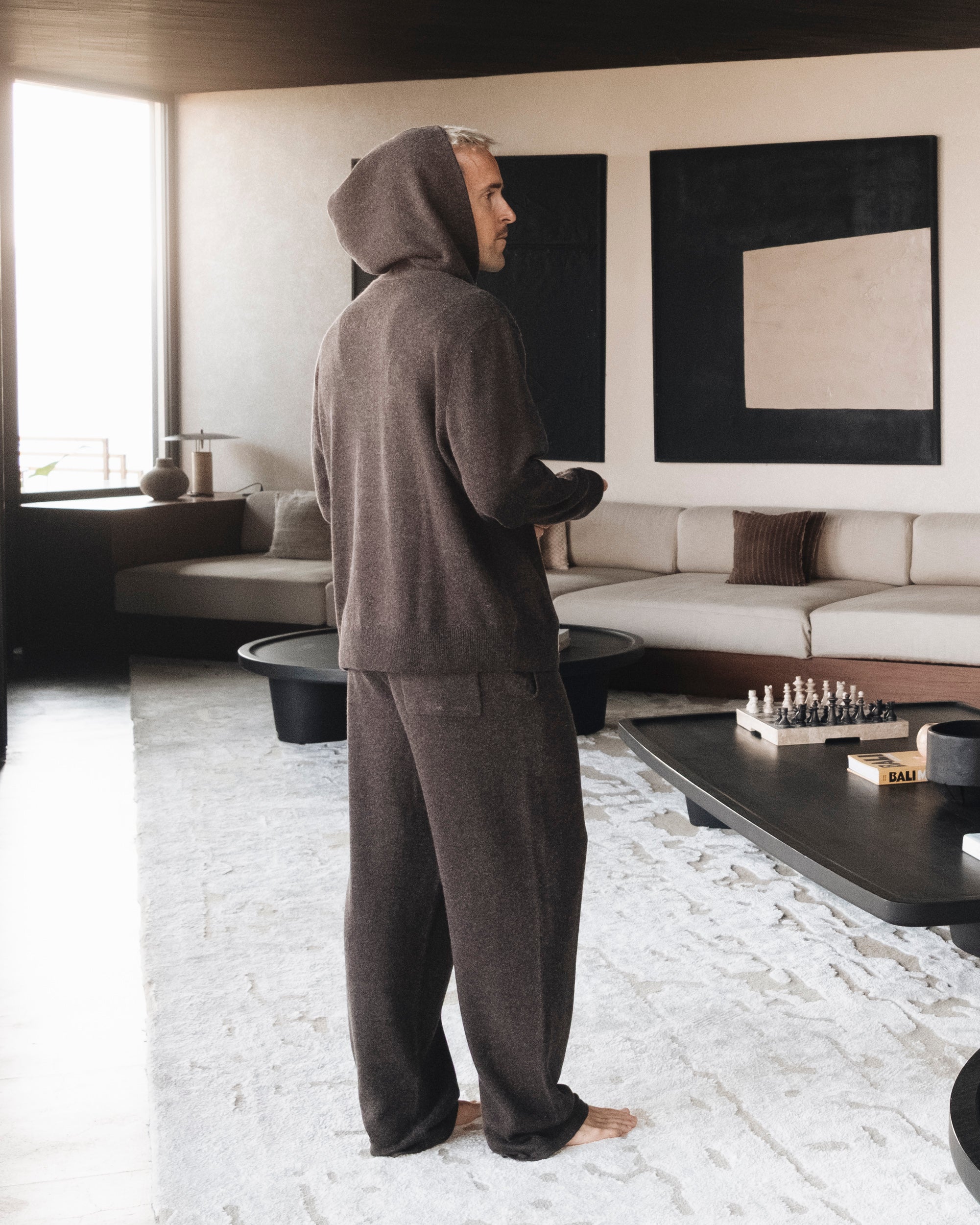 The Toulouse Hoodie in brown melange — worn as a matching set with the Toulouse Pants