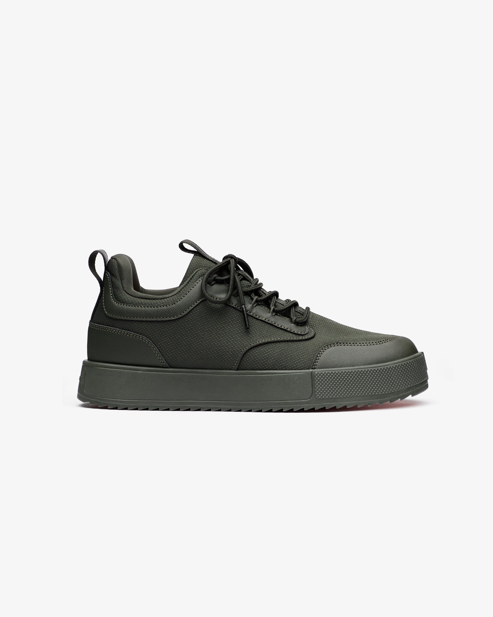 The Dynamic Waterproof Sneaker 2.0 Low in khaki — side view